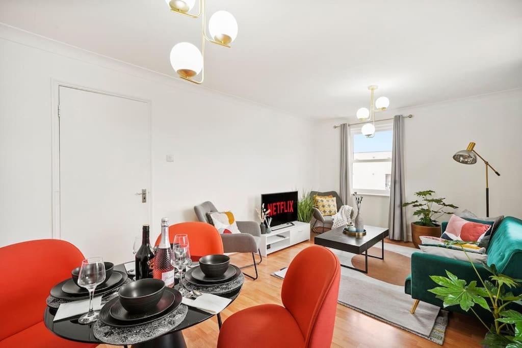 Cosy Apartment 5 Guests 3 Beds 1 Sofa Bed Lewisham London Exterior photo